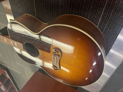Gibson SJ-200 Studio 3
